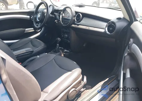 2014 Mini Clubman Cooper из США, поврежденный, VIN WMWZF3C53ET492444